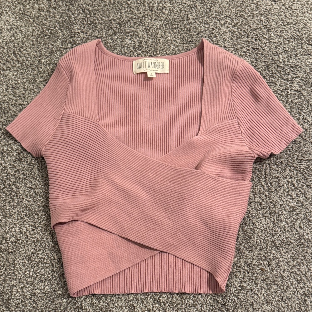 Sweet Wanderer Mauve Ribbed Crop Top